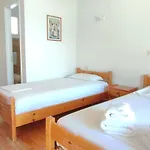 Elena 招待所 3*