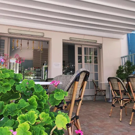 Guest house Elena